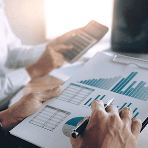 home-card-2 Investimentos e Consultoria Financeira | Elever Capital